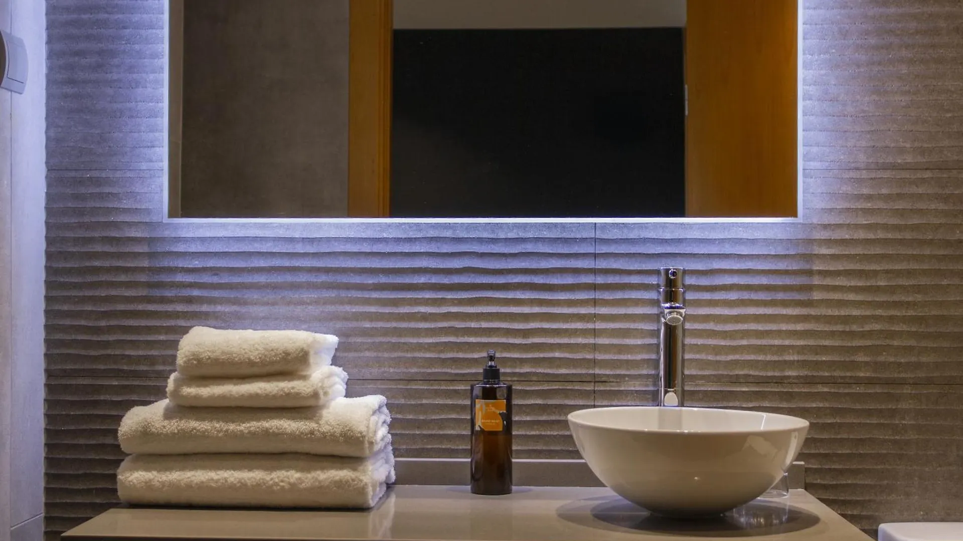 Hotel Bilbao Jardines