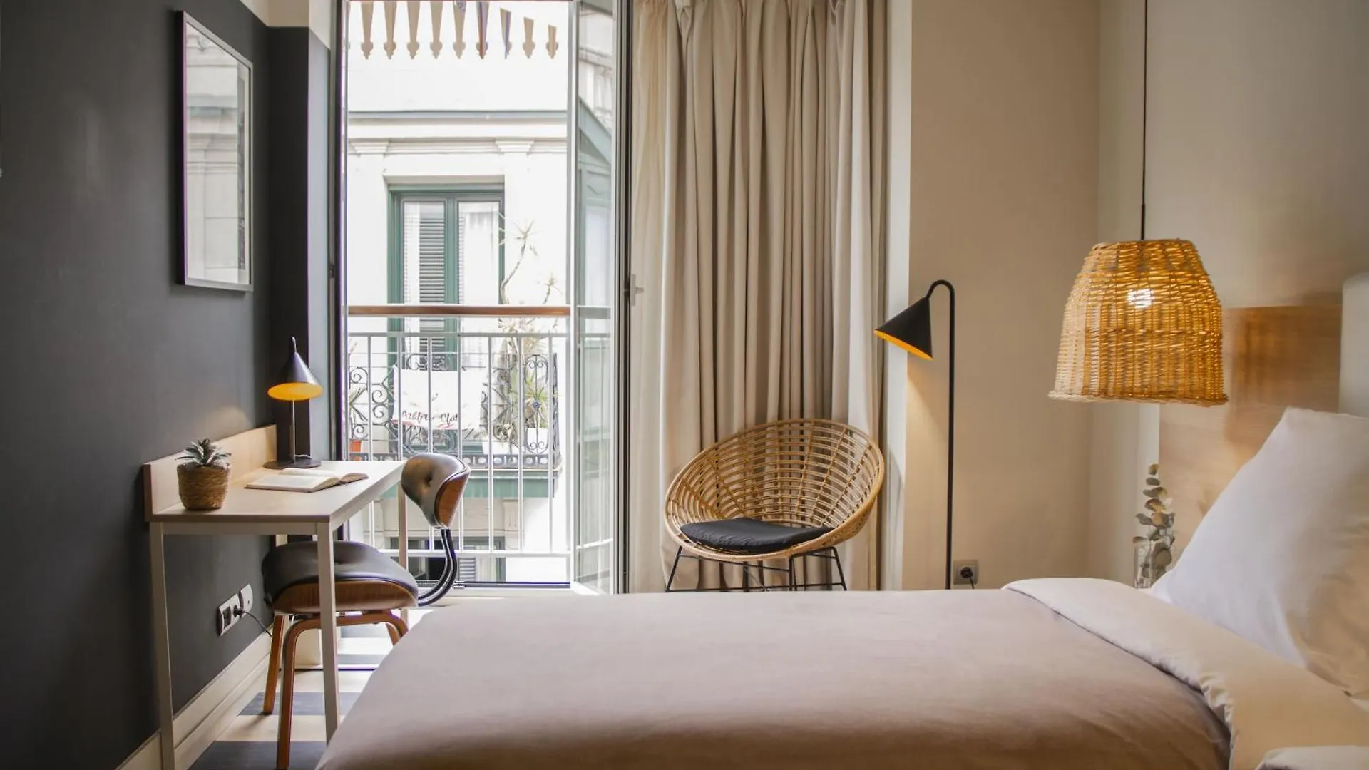 Hotel Bilbao Jardines