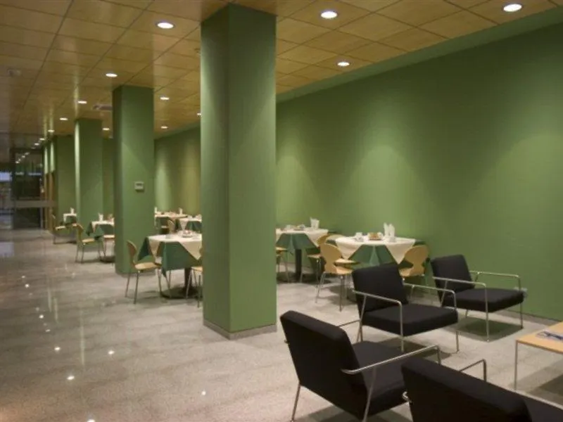 Hotel Bilbao Jardines